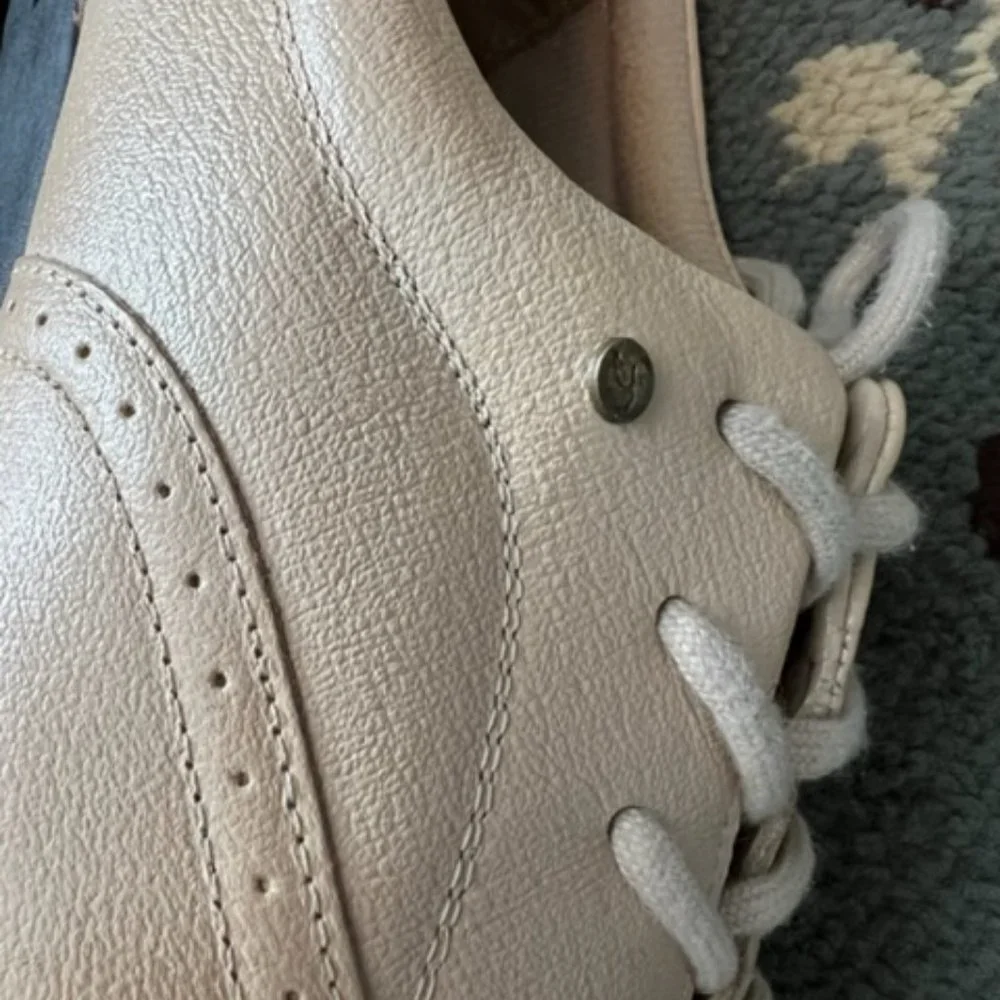Women's Dr. Scholl's Lace-Up Oxfords - Size 10M